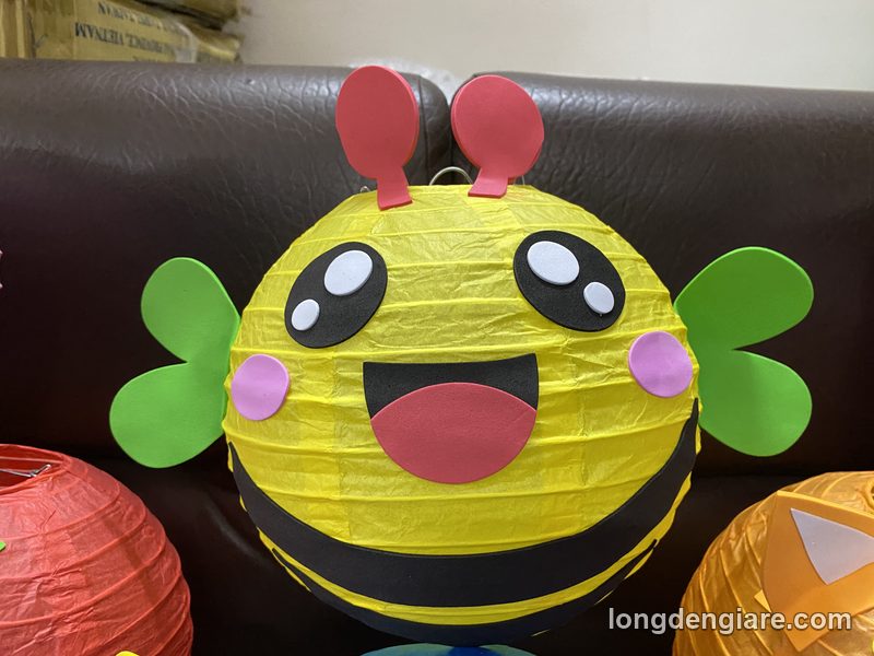 Lồng đèn giấy hình ong vàng
