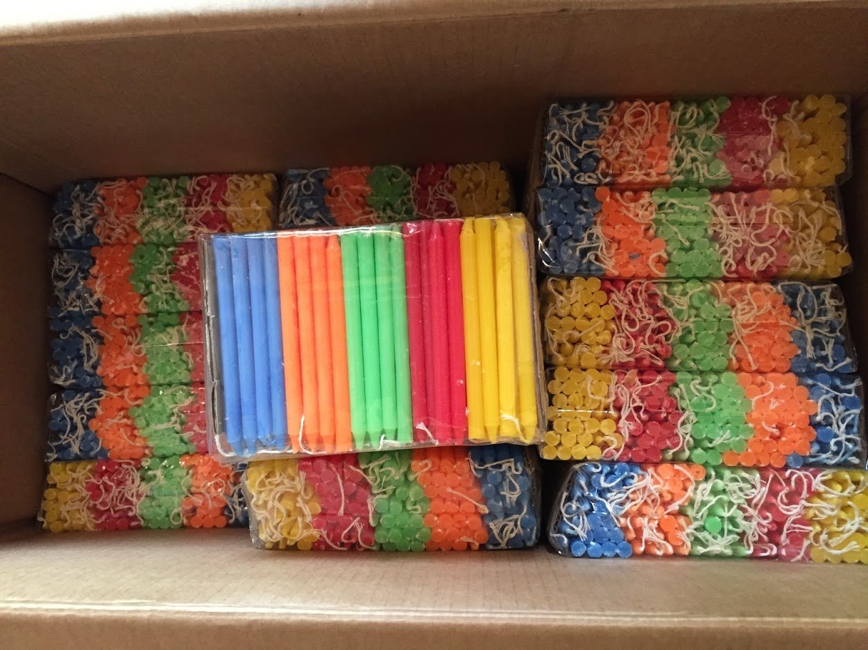 ĐÈN CẦY GẮN ĐÈN TRUNG THU Đèn cầy gắn đèn trung thu